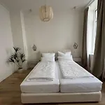 Staylight Exklusive Jugendstil-residenz Im Philosophenviertel - Privater Parkplatz - Balkon