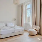 Staylight Exklusive Jugendstil-residenz Im Philosophenviertel - Privater Parkplatz - Balkon アパート ヒルデスハイム